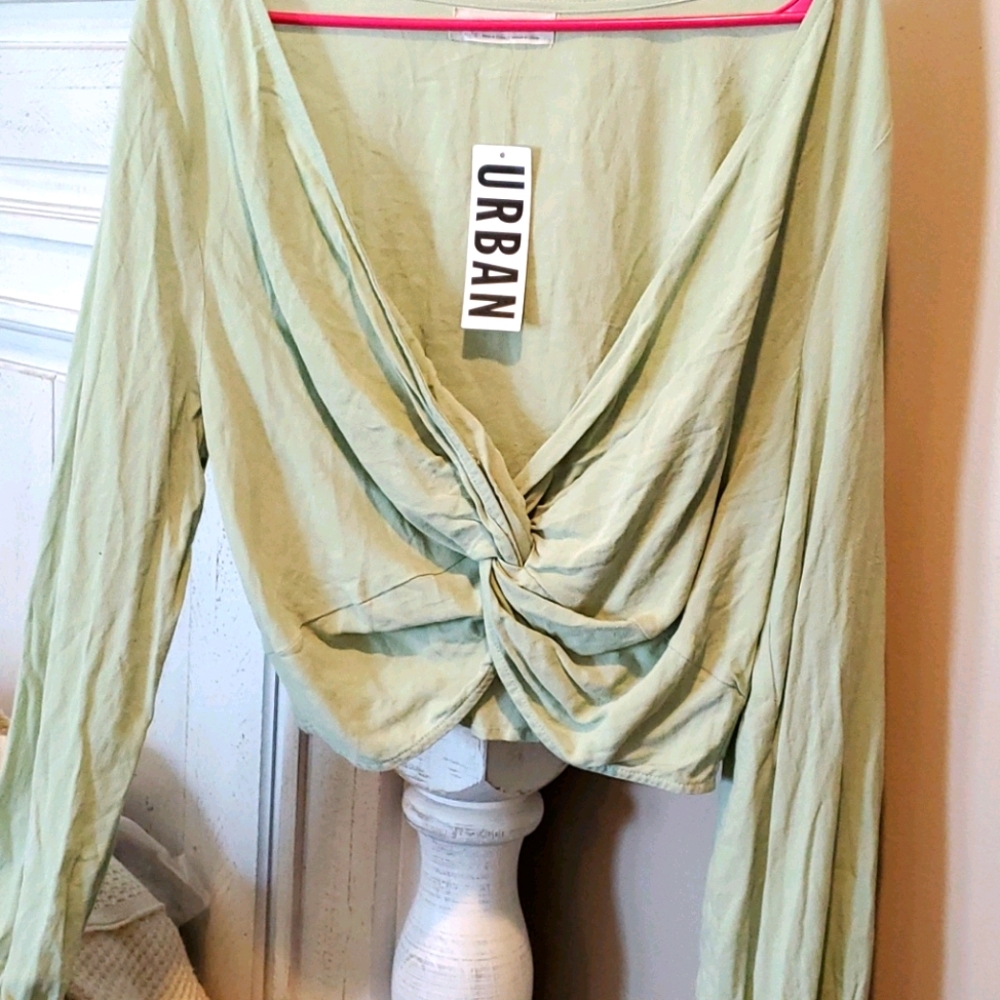 Urban outfitters twist front crop blouse